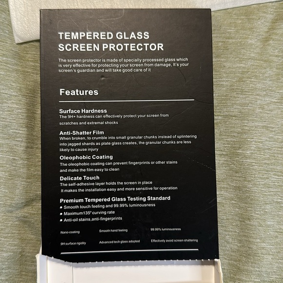 2 Tempered glass screen protectors - Picture 3 of 6